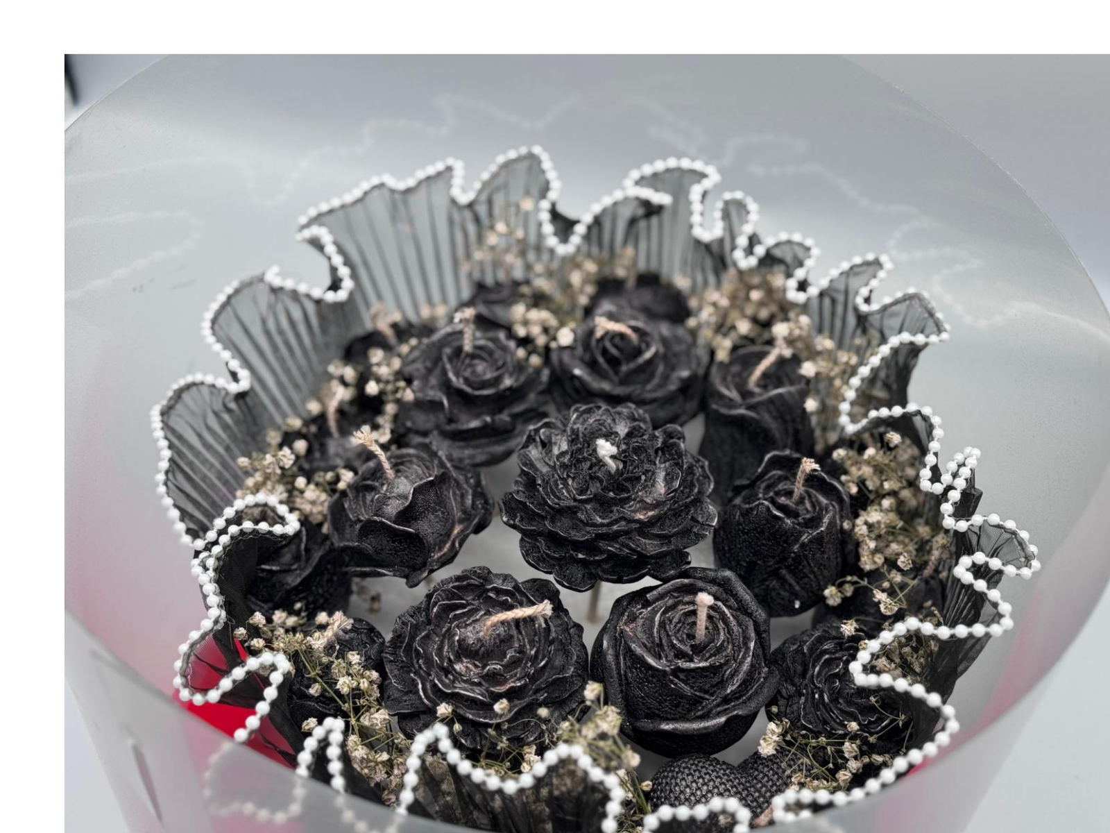 Black Pearls Luxury Bouquet – Handmade Premium Candle